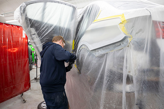 Carrossier au travail