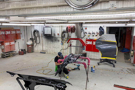 Atelier de carrosserie